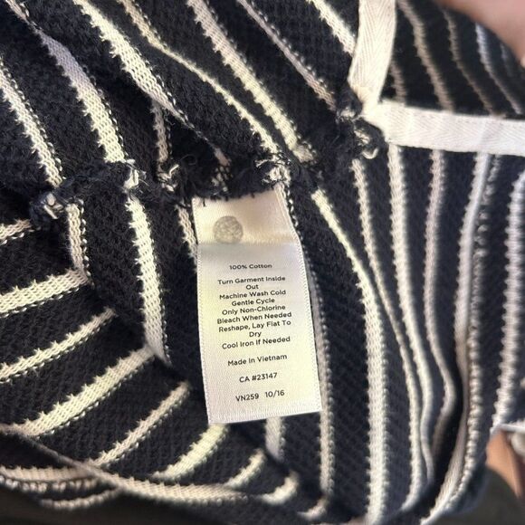 Talbots‎ XS Navy Blue White Striped Knit Nautical Pullover - Picture 10 of 10
